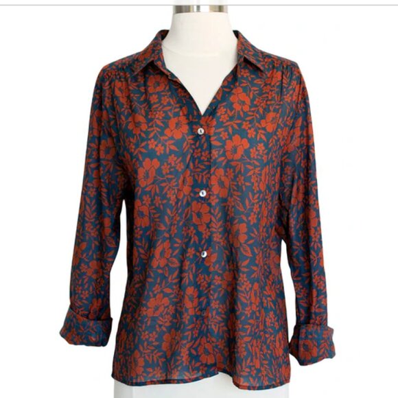 Moody Dark Floral Print Button Front Collared Top - Picture 1 of 3